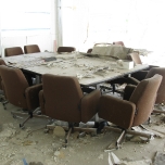 1desk.jpg