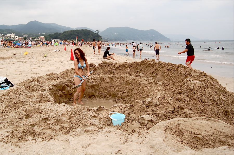 shimoda shirahama beach hole3